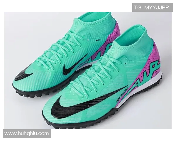 高帮足球鞋是否仍然是球星们的首选装备解析